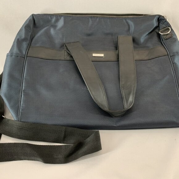Armani Large Shoulder Bagbag - Picture 1 of 6